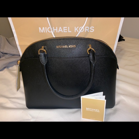 Michael Kors Handbags - Michael Kors Emmy Satchel